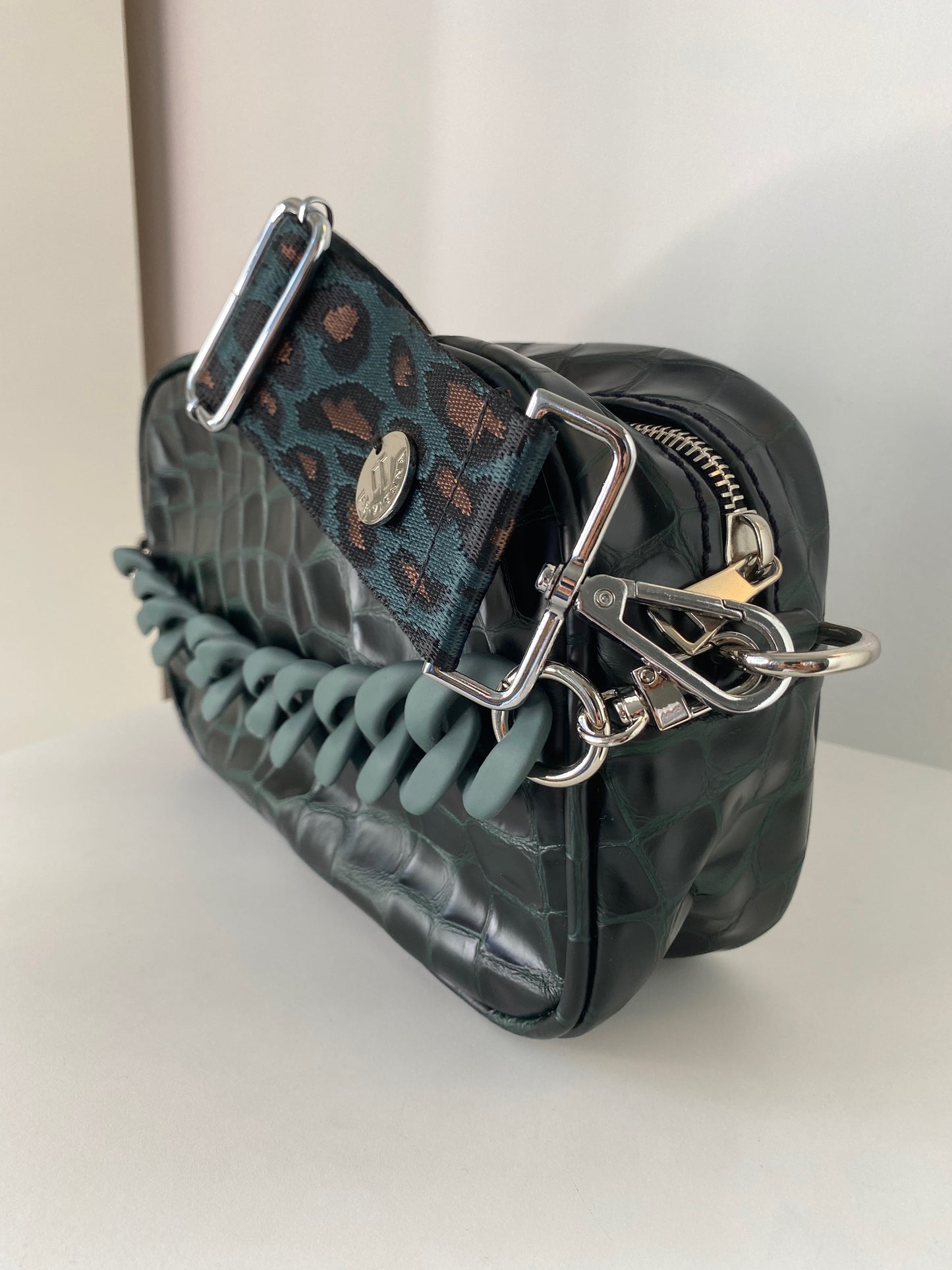 F-BAG Medium Forest Croco Effect