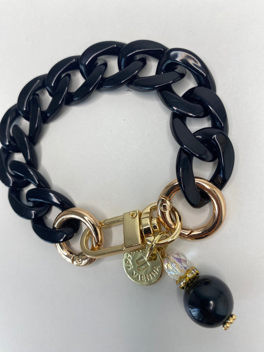 Bracelet Cecil Black shiny with Charm