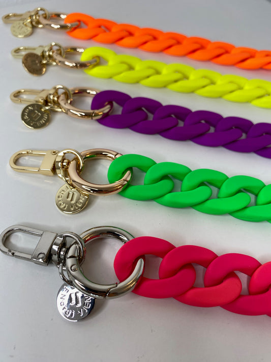 Chunky Chain Neon Pink