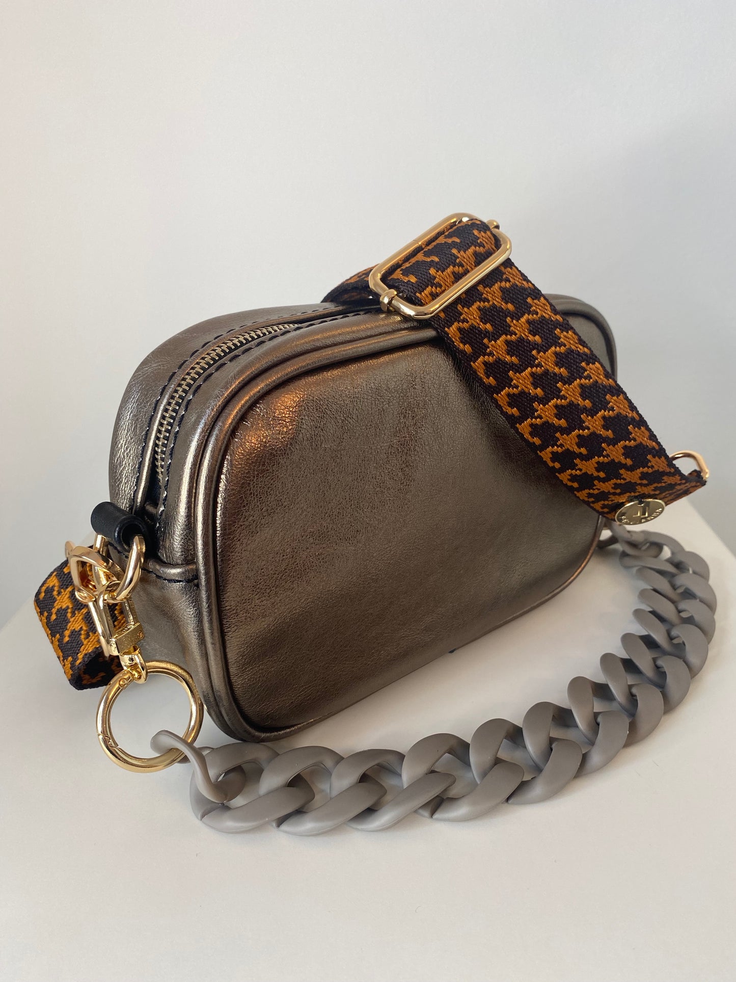 Shoulder Strap Bag Leopard brown / goldHardware