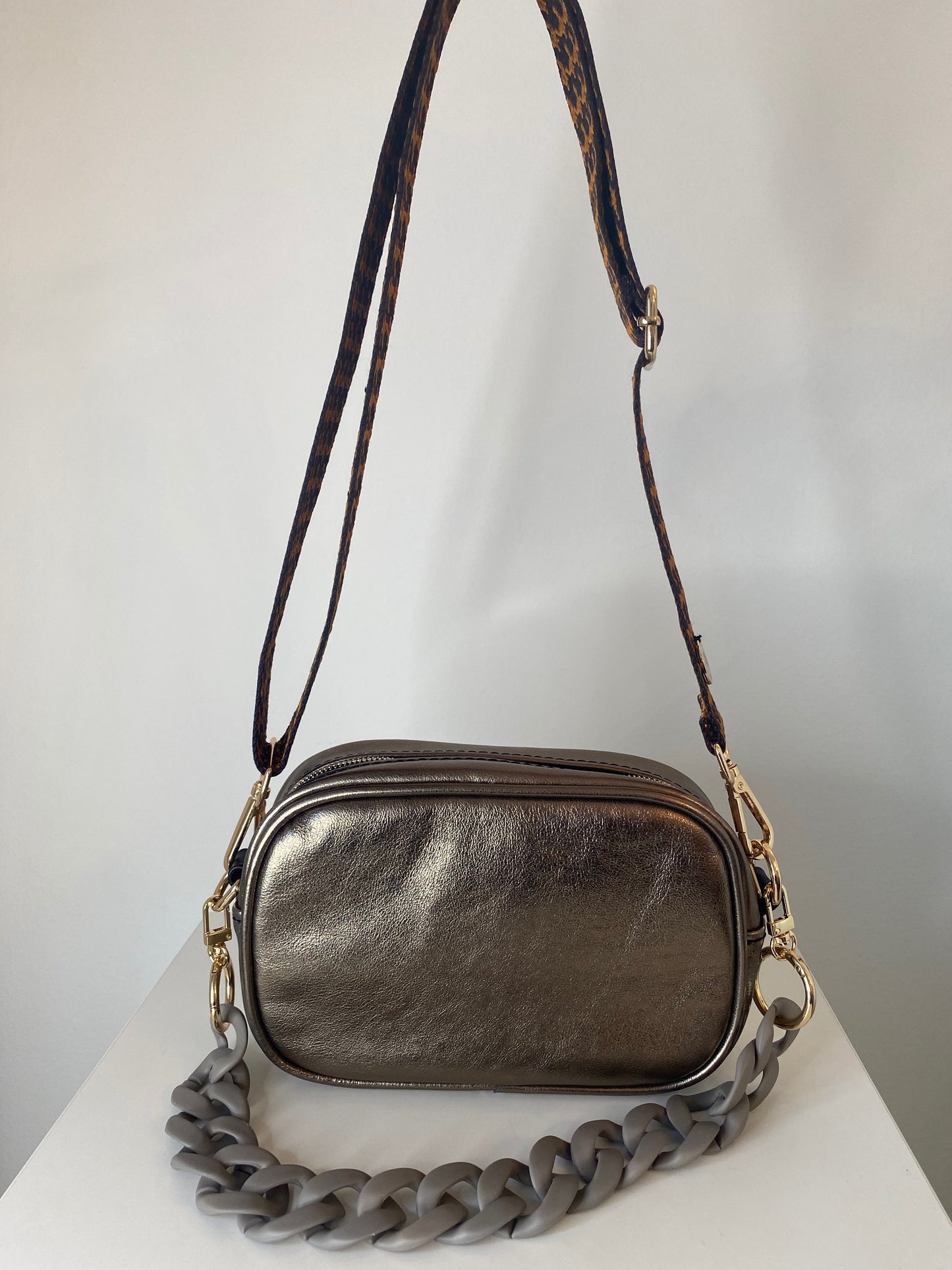 Shoulder Strap Bag Leopard brown / goldHardware
