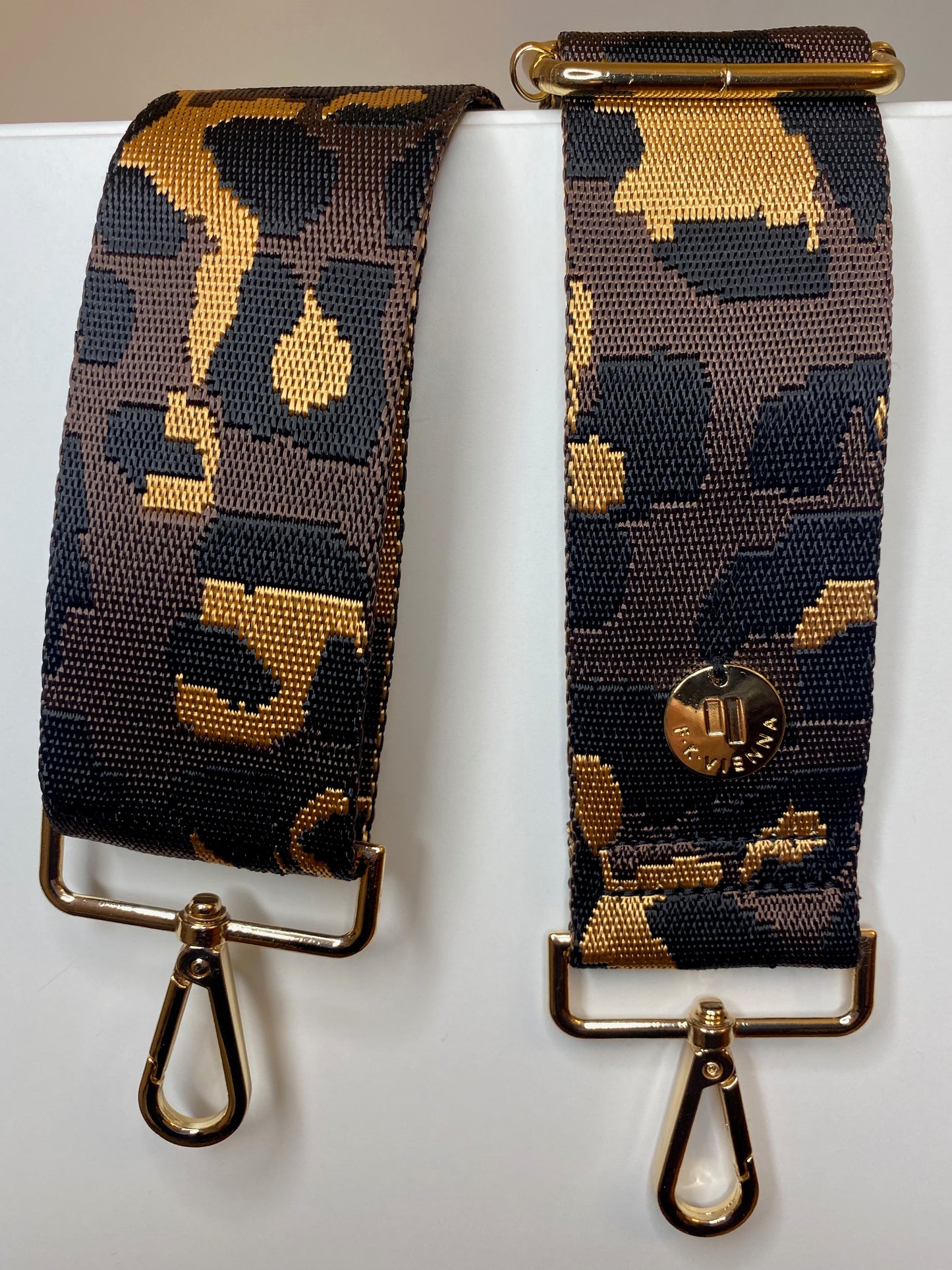 Shoulder Strap Bag Leopard brown / Silver Hardware