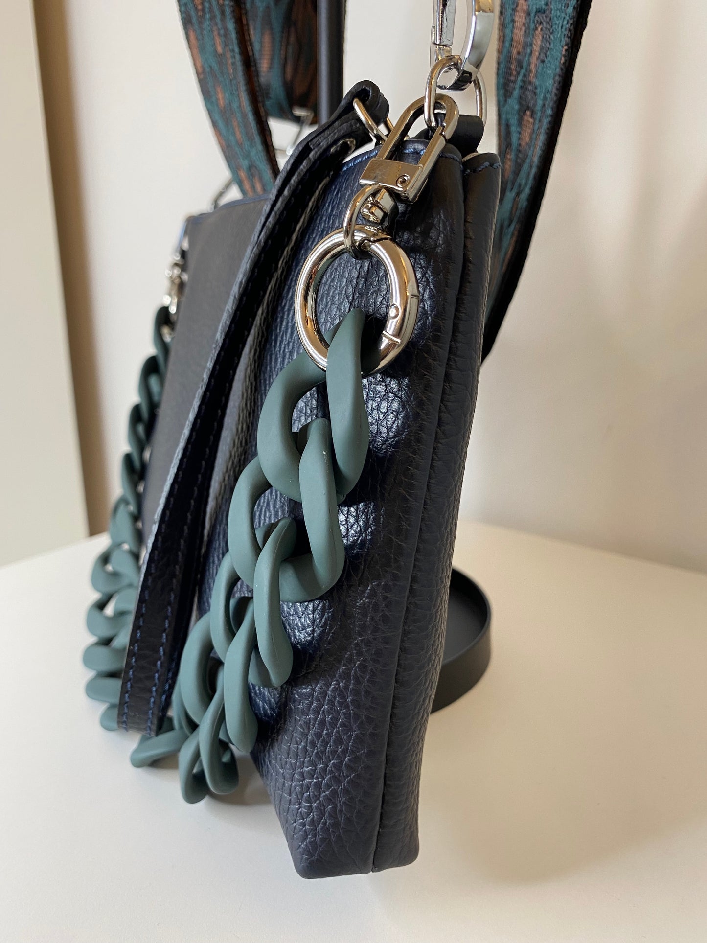 Kleine Anna Blue Navy - Leopard Jacquard Petrol Strap