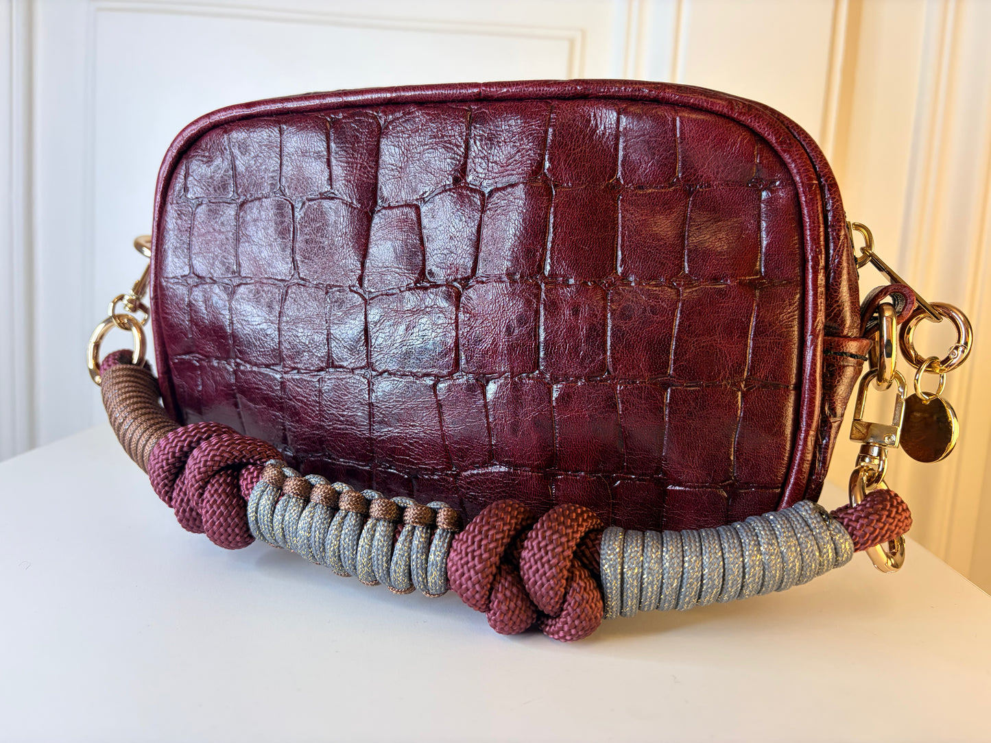 Francesca Bag S Bordeaux Croco effect