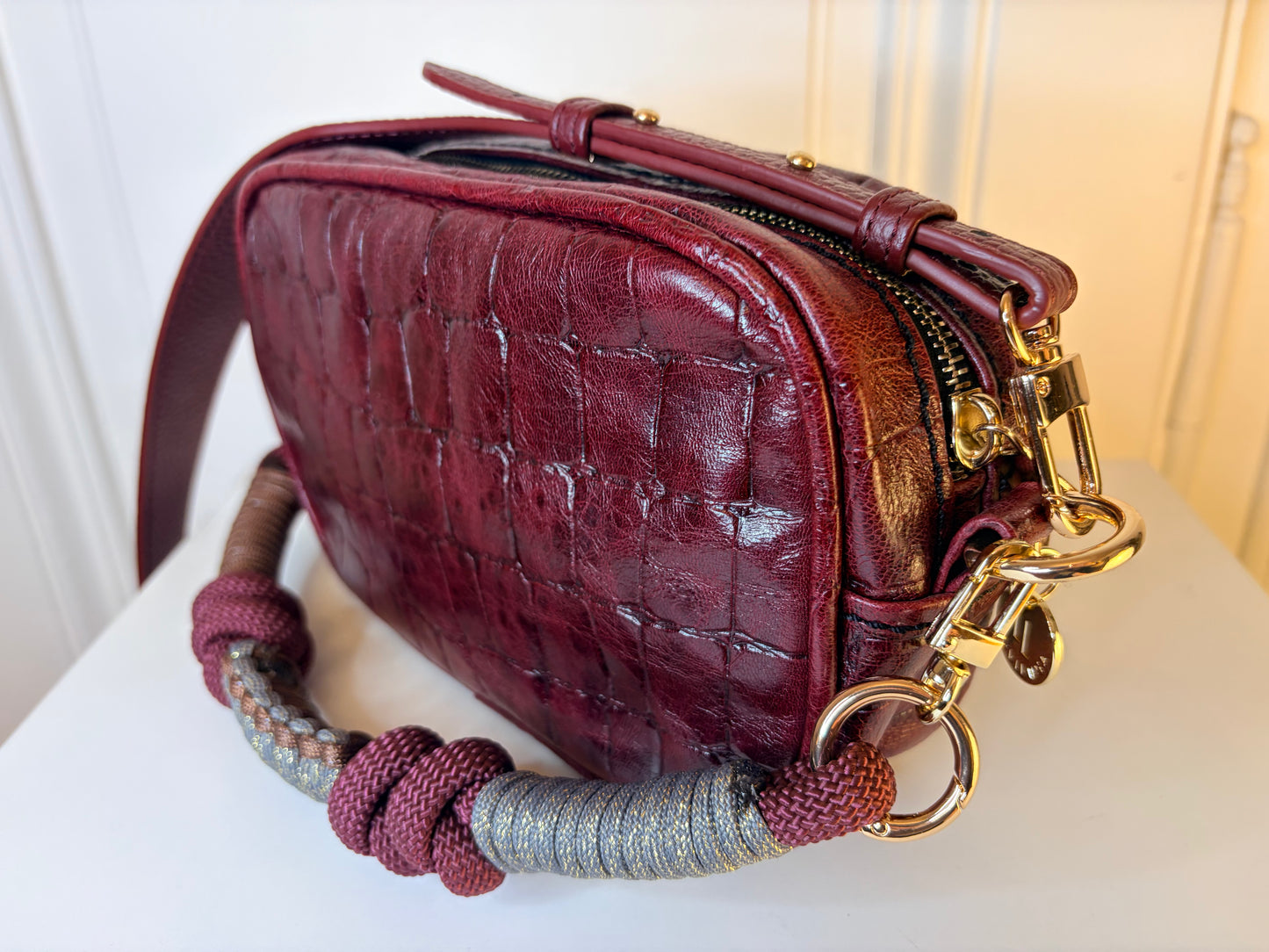 Francesca Bag S Bordeaux Croco effect