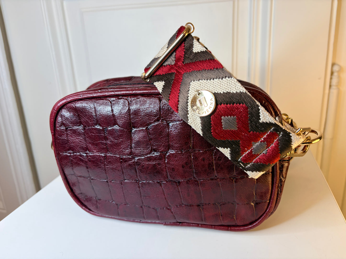 Francesca Bag S Bordeaux Croco effect