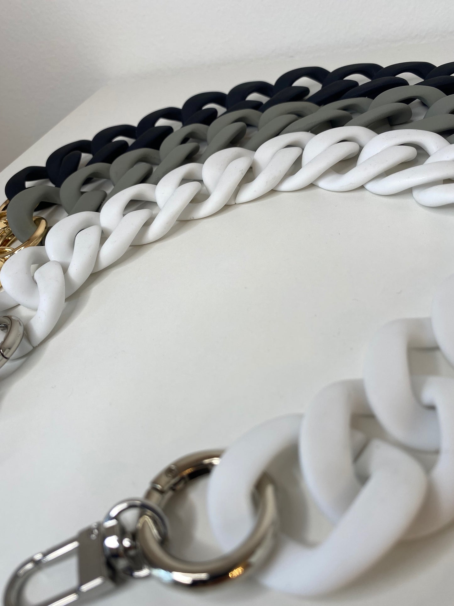 Chains - Bag's Handle white matt