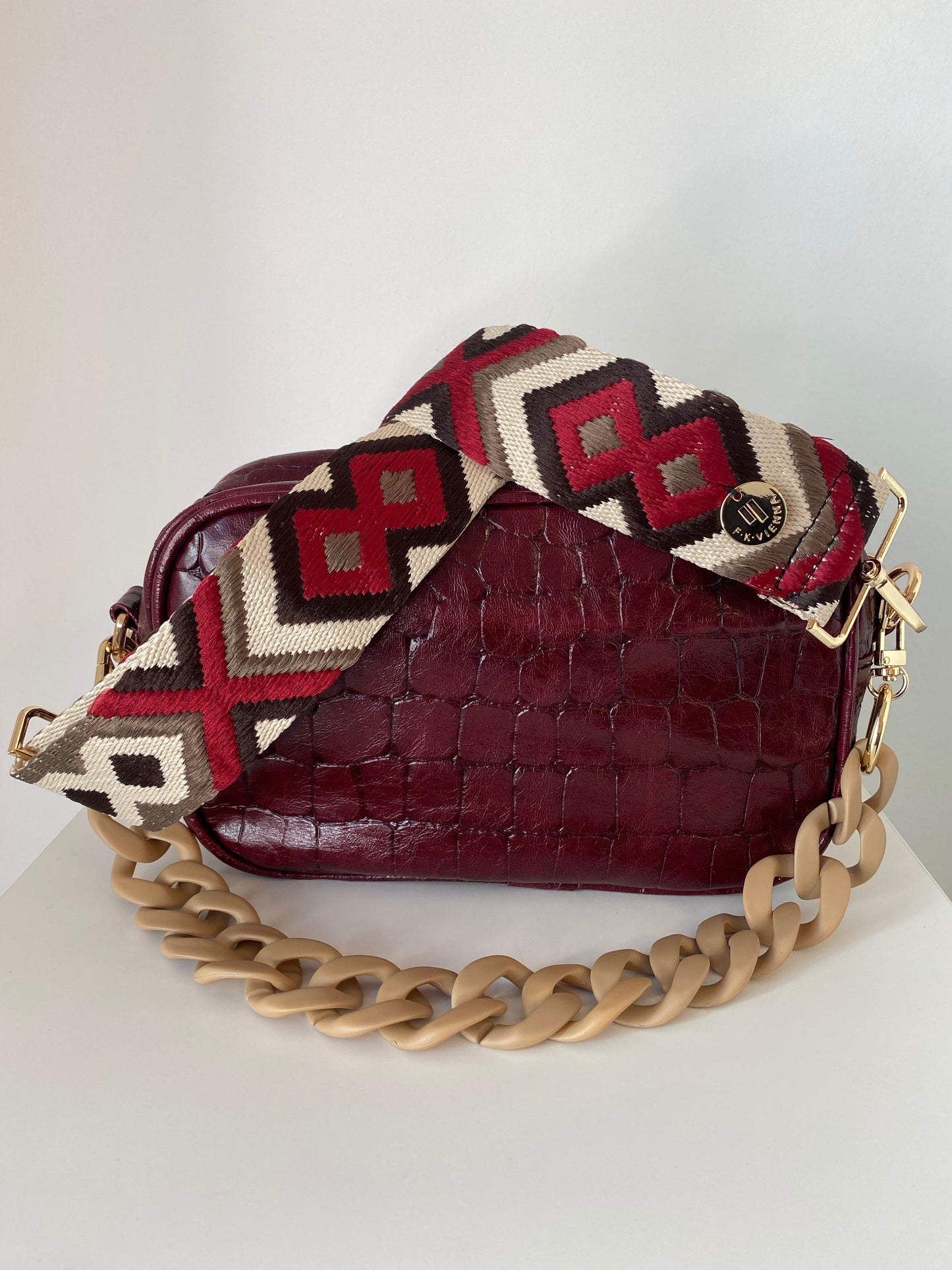 Shoulder Strap Bag Ethno embroidery burgundy-brown